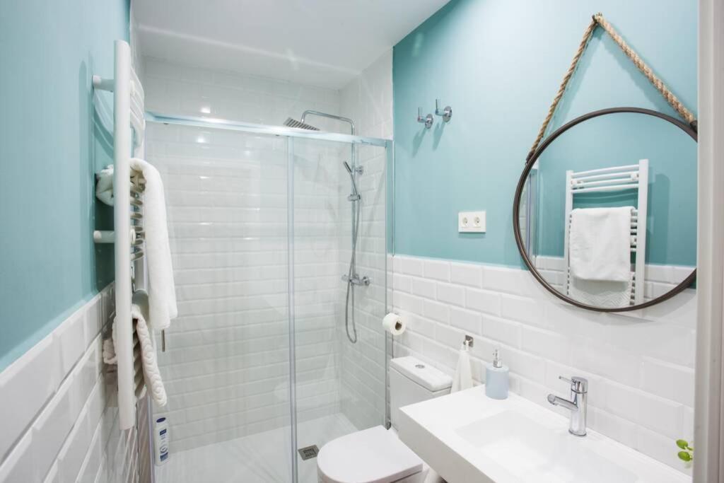 Bonito Apartamento, Nuevo Y En El Casco Viejo!!! Apartment Bilbao Exterior photo